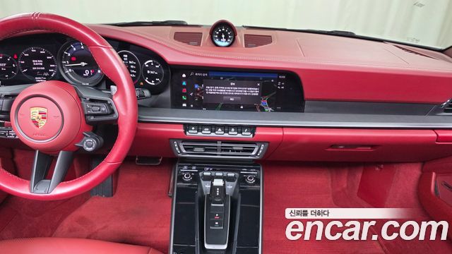 Porsche 911 2024 — photo 14