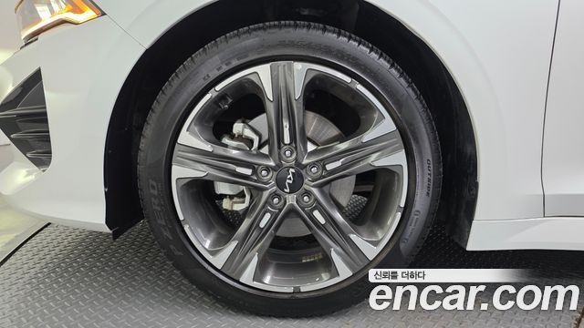 Kia K5 2022 — photo 5