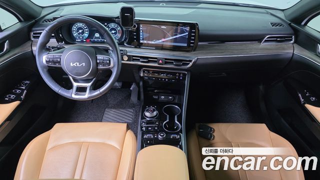 Kia K5 2022 — photo 10