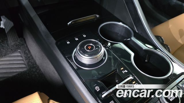 Kia K5 2022 — photo 12