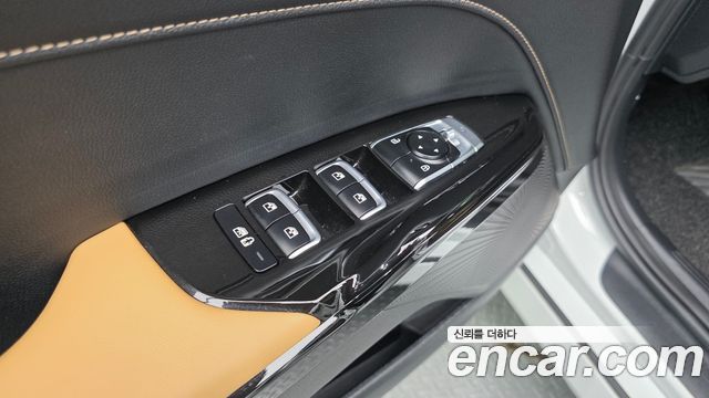 Kia K5 2022 — photo 19