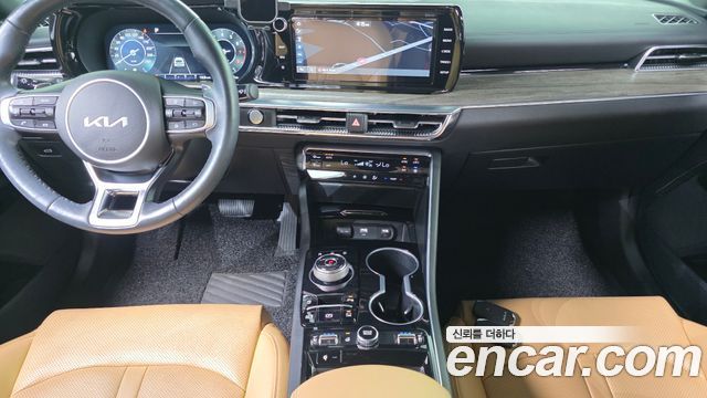 Kia K5 2022 — photo 22