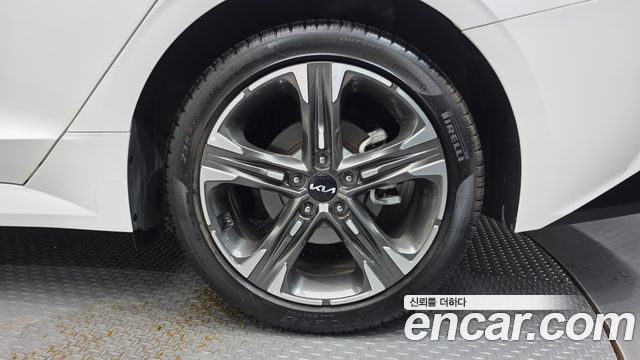 Kia K5 2022 — photo 7