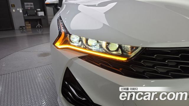 Kia K5 2022 — photo 8