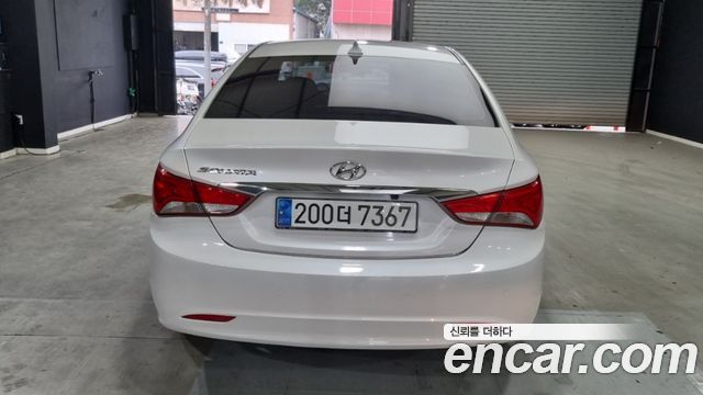 Hyundai Sonata 2013 — photo 3
