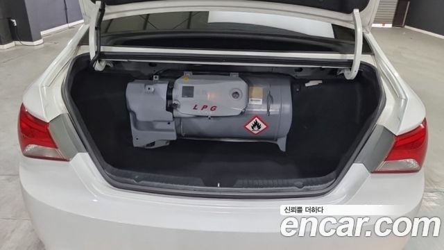 Hyundai Sonata 2013 — photo 11