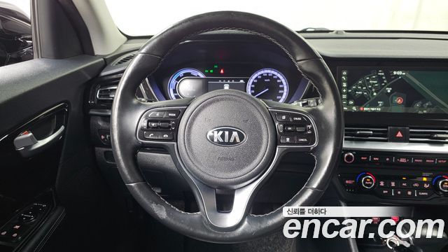 Kia Niro 2020 — photo 13