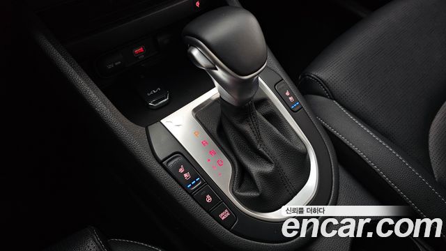 Kia K3 2022 — photo 9