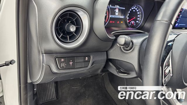 Kia K3 2022 — photo 17