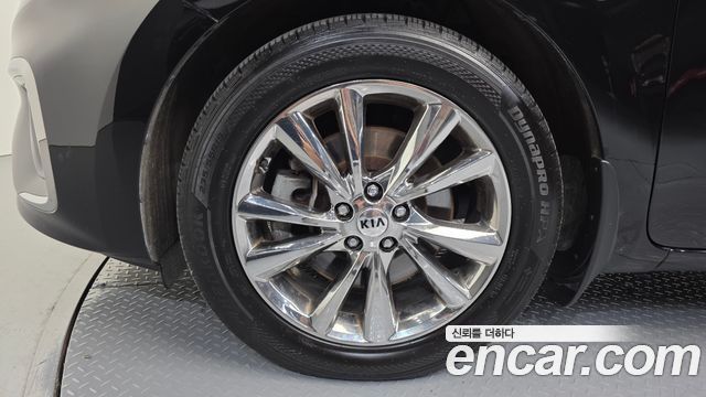 Kia Canival 2019 — photo 5