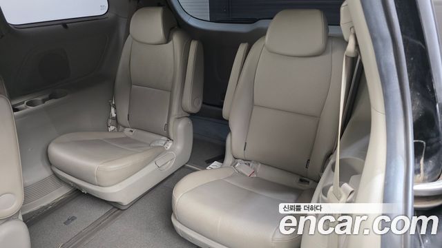 Kia Canival 2019 — photo 11
