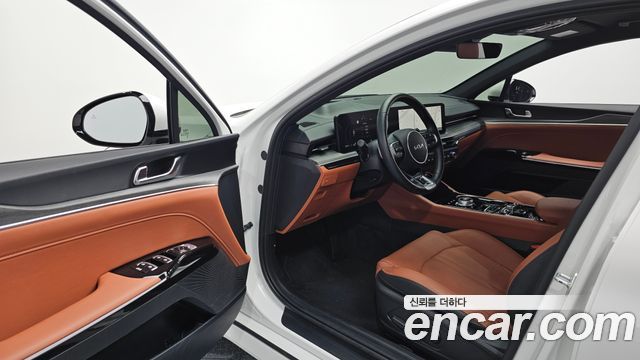 Kia K5 2024 — photo 13
