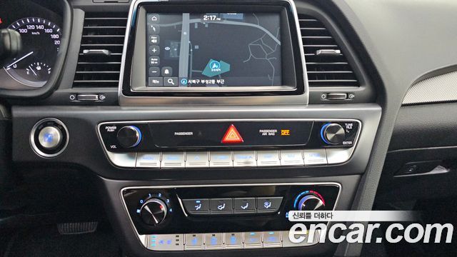 Hyundai Sonata 2019 — photo 17