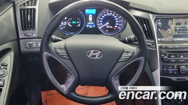 Hyundai Sonata 2014 — photo 14