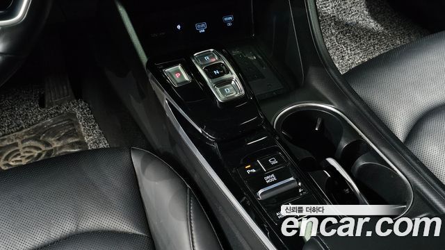 Hyundai Sonata 2020 — photo 12