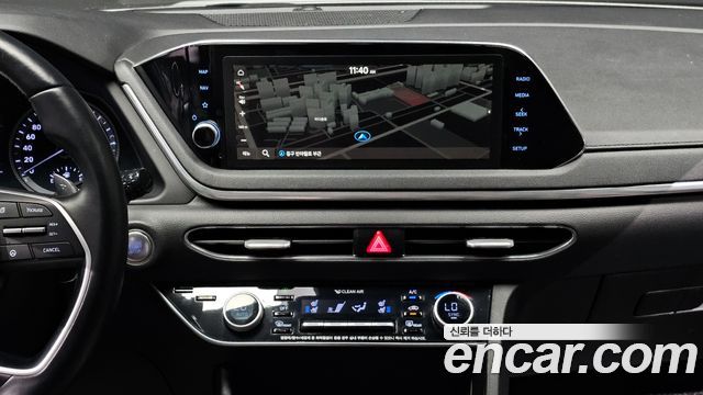 Hyundai Sonata 2020 — photo 24