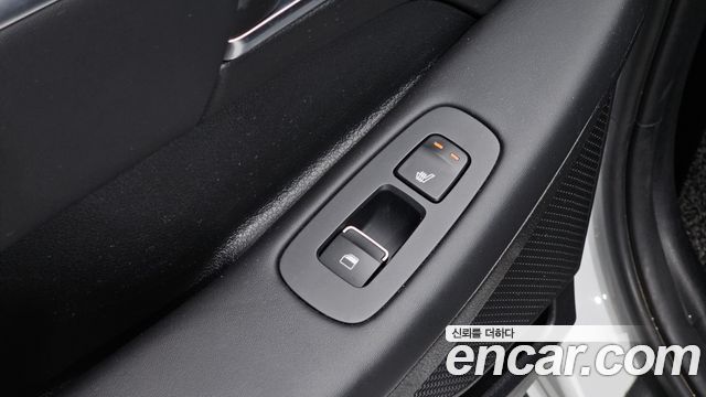 Hyundai Sonata 2020 — photo 28