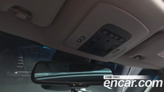 Toyota Camry 2019 — photo 25