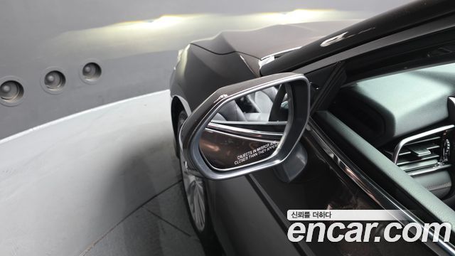 Toyota Camry 2019 — photo 27