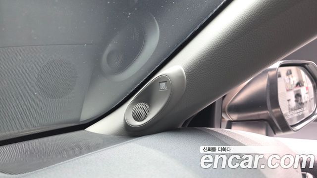 Toyota Camry 2019 — photo 34
