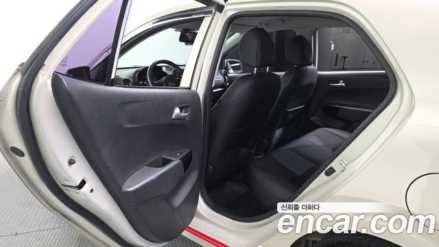 Kia morning 2018 — photo 17