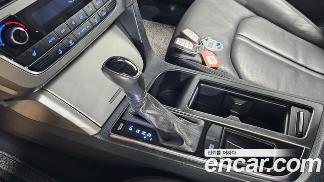Hyundai Sonata 2016 — photo 12