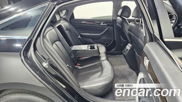 Hyundai Sonata 2016 — photo 18