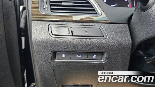Hyundai Sonata 2016 — photo 26