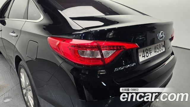 Hyundai Sonata 2016 — photo 9
