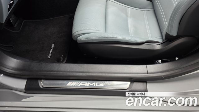 Mercedes-Benz SL-Class 2023 — photo 36