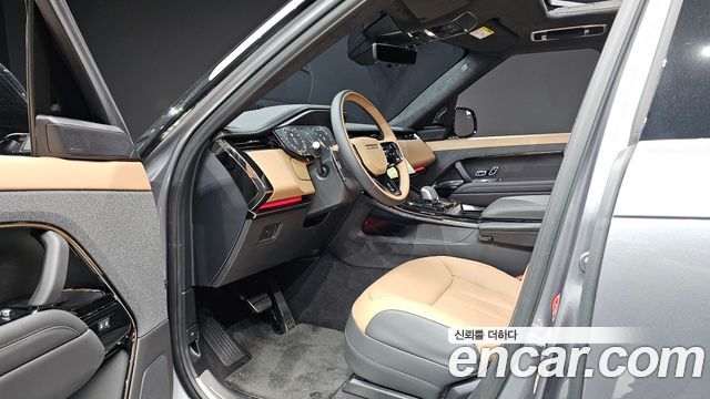 Land Rover Range Rover Sport 2025 — photo 13