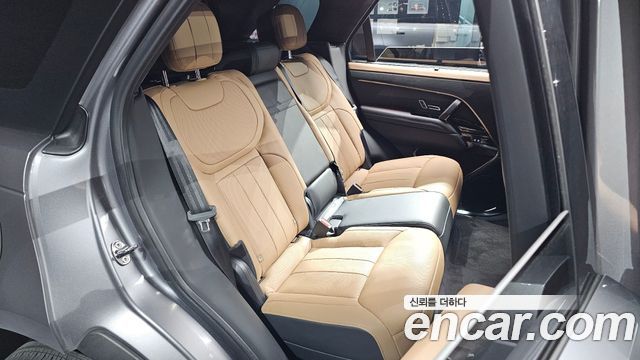 Land Rover Range Rover Sport 2025 — photo 17
