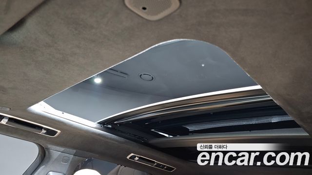 Land Rover Range Rover Sport 2025 — photo 30