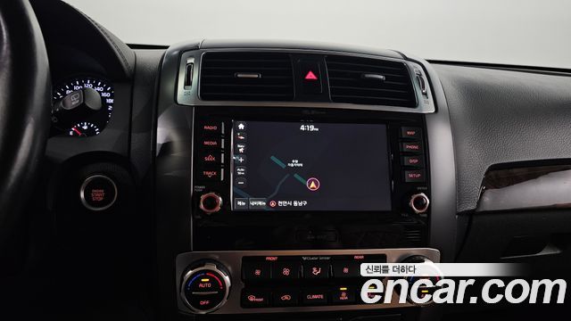 Kia Mohave 2018 — photo 19