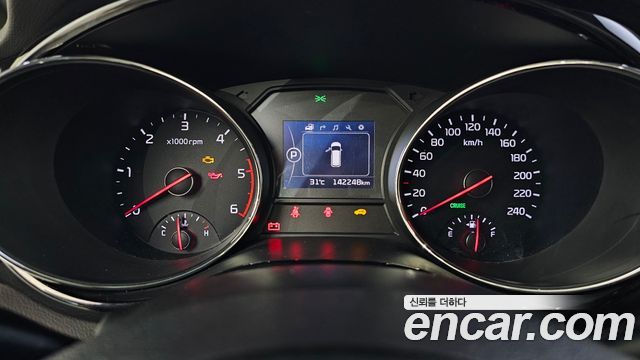 Kia Canival 2016 — photo 8