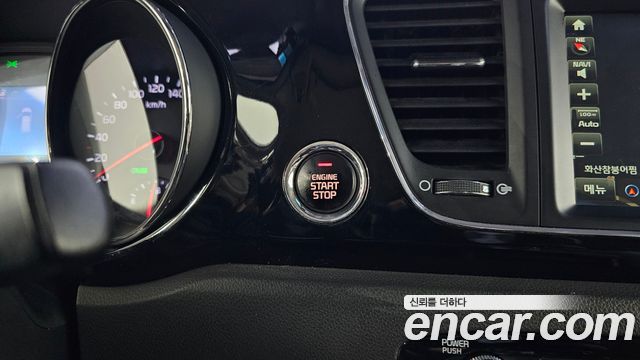 Kia Canival 2016 — photo 15