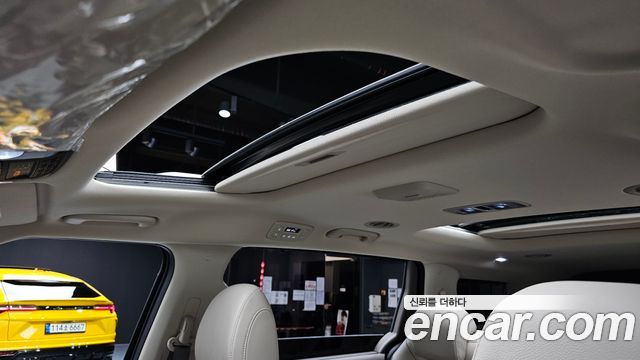 Kia Canival 2025 — photo 25