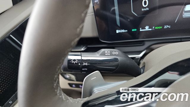Kia Canival 2025 — photo 35