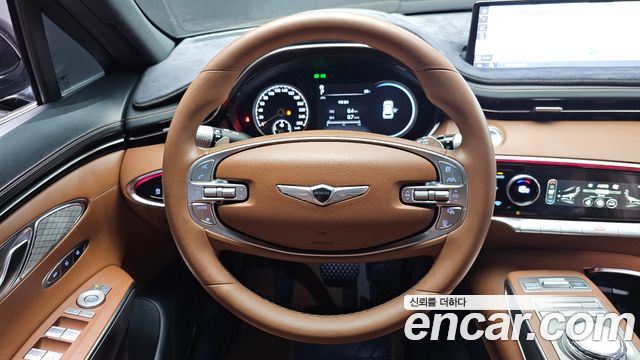 Genesis GV70 2021 — photo 18
