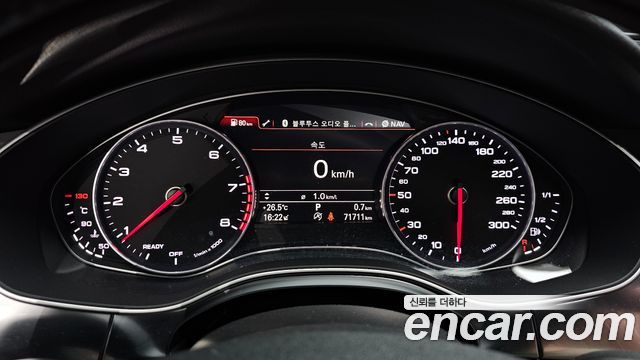 Audi A6 2018 — photo 11