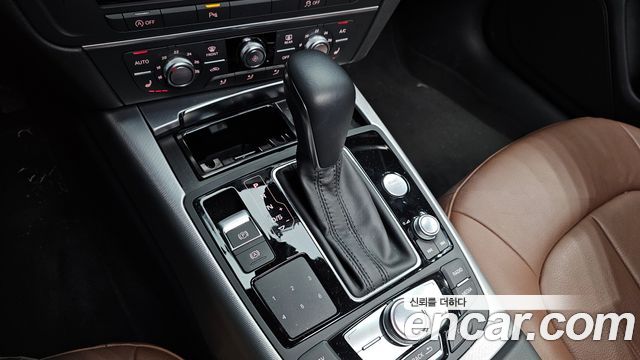 Audi A6 2018 — photo 12