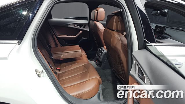 Audi A6 2018 — photo 18