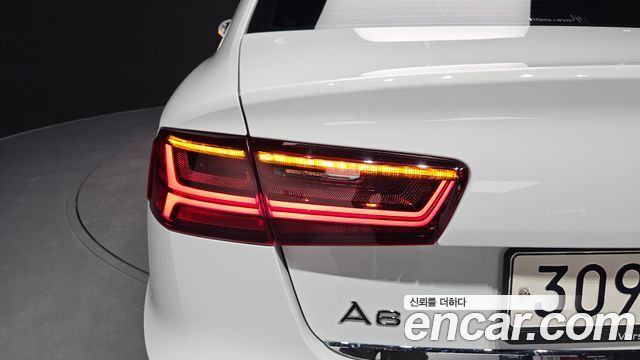 Audi A6 2018 — photo 9