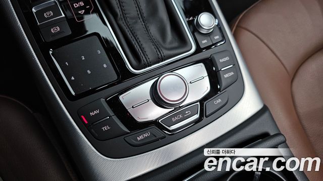 Audi A6 2018 — photo 28