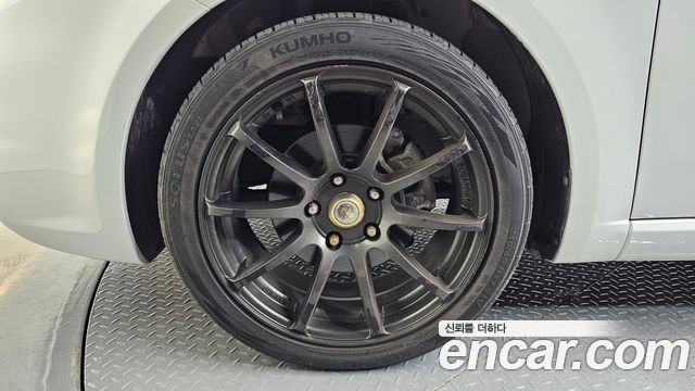 Kia Porte 2010 — photo 5