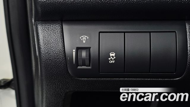Kia Porte 2010 — photo 13