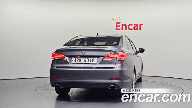 Hyundai i40 2012 — photo 4