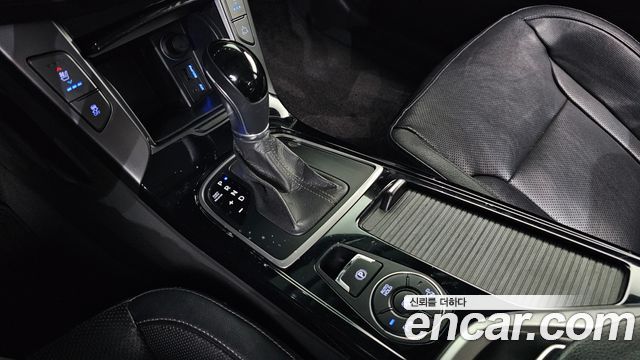 Hyundai i40 2012 — photo 12