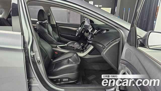 Hyundai i40 2012 — photo 18