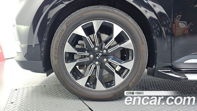 Kia Canival 2021 — photo 5
